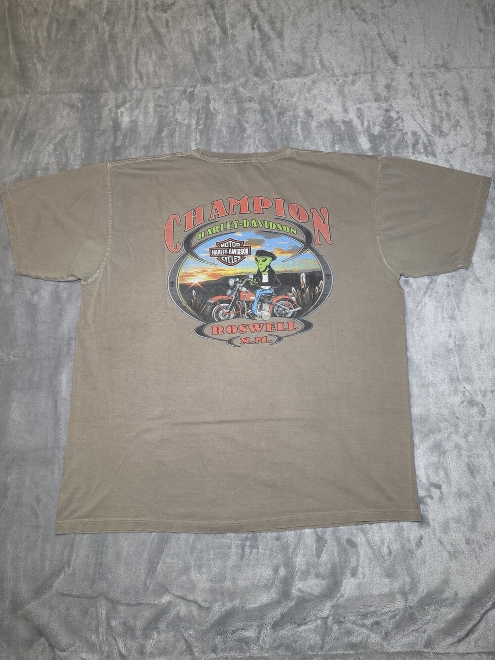 Harley Davidson Roswell NM Alien Biker Tshirt Menโs XL 2009 Motorcycle Exc. Rare